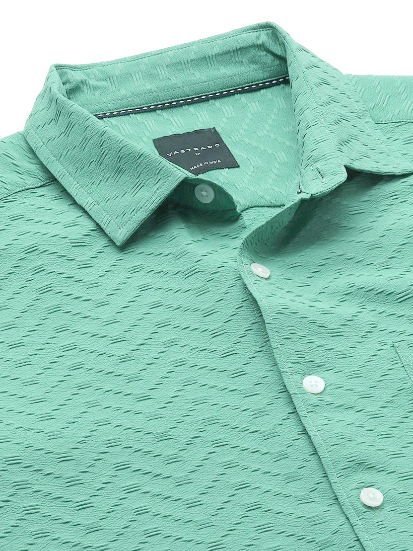 VASTRADO Men Classic Spread Collar Solid Slim Fit Casual Shirt