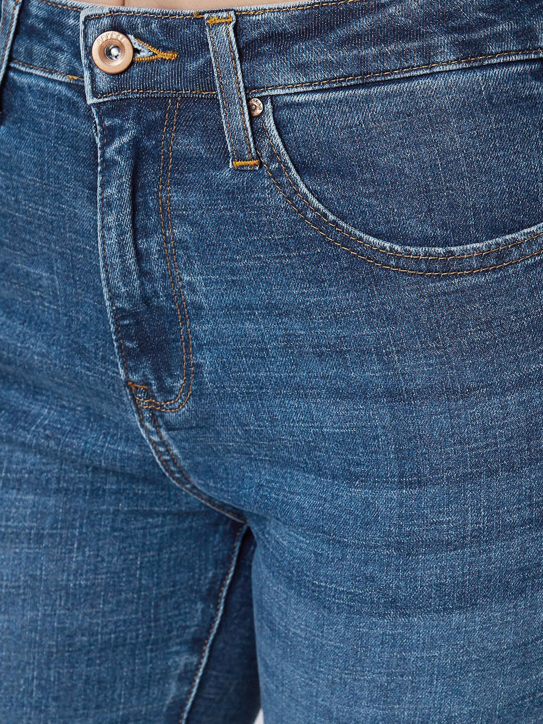 SPYKAR Women Bootcut Mid Rise Clean Look Light Fade Cropped Jeans