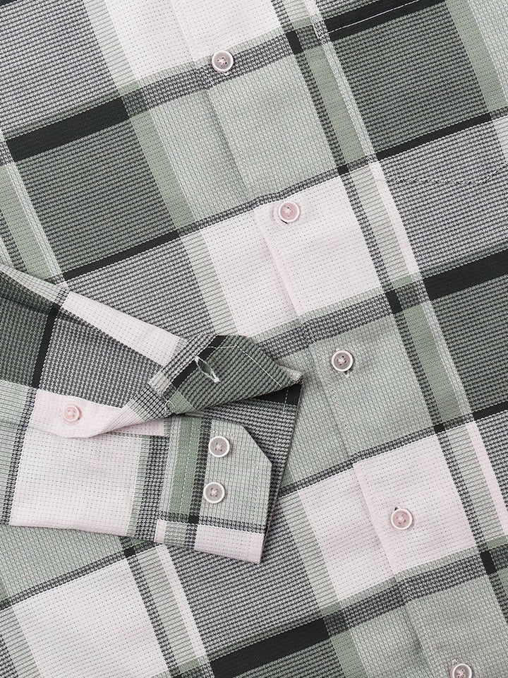 VASTRADO Men Classic Tartan Checks Opaque Checked Casual Shirt