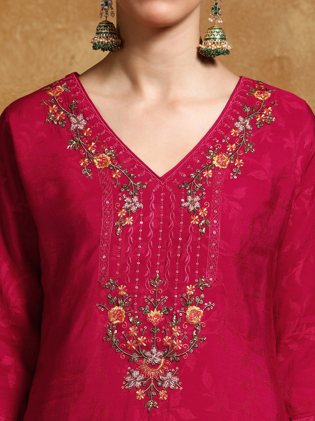 Varanga Women Floral Embroidered Regular Kurta with Trousers & With Dupatta
