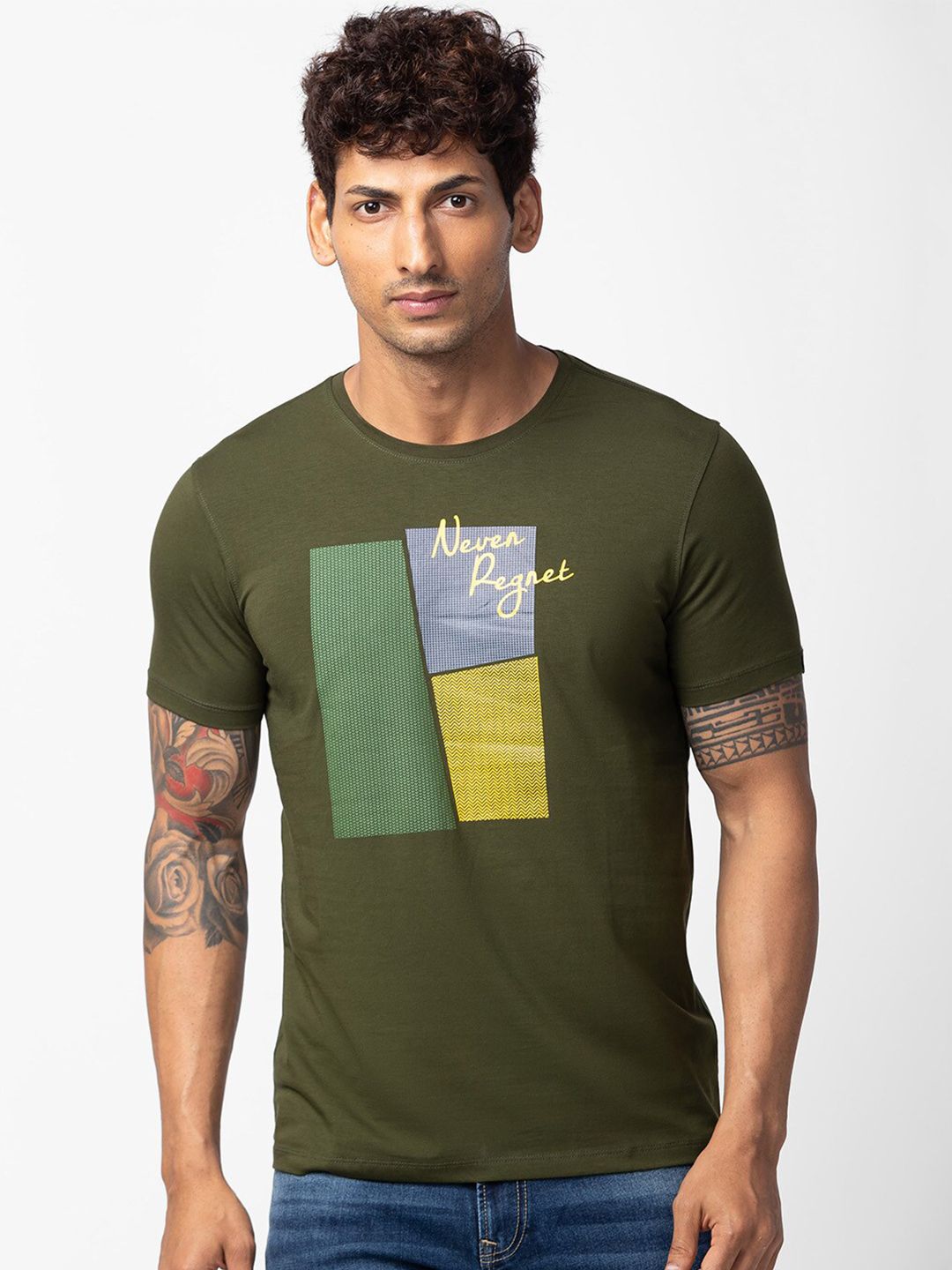 SPYKAR Men Printed Slim Fit Cotton T-shirt