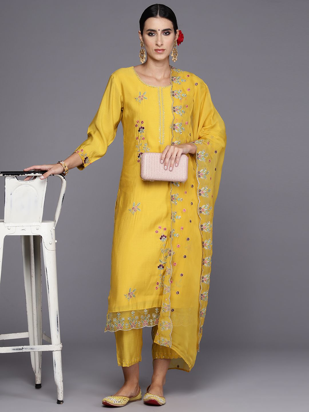 Indo Era Women Floral Embroidered Regular Thread Work Kurta with Trousers & Dupatta