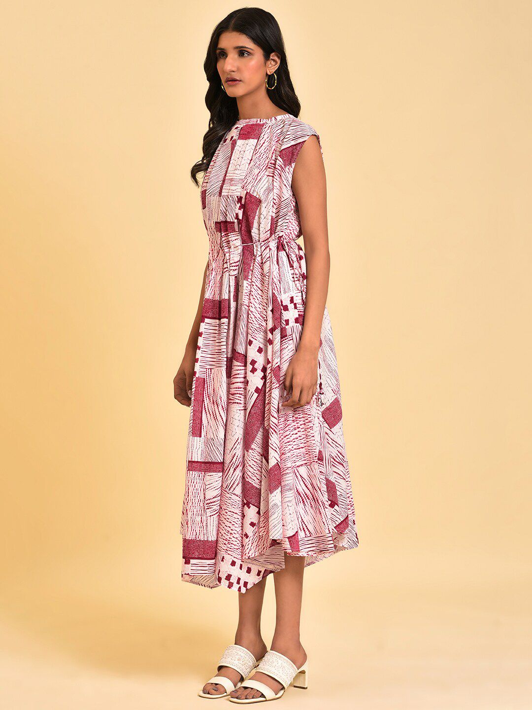 W Red Abstract Printed Extended Sleeves Cotton Fit & Flare Midi Ethnic Dress