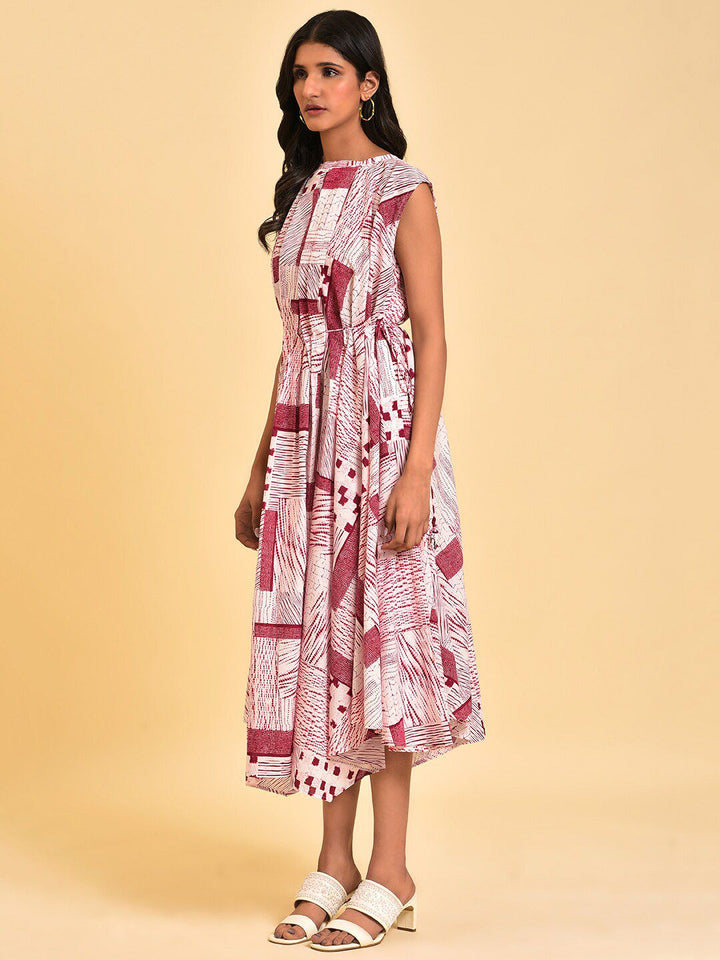 W Red Abstract Printed Extended Sleeves Cotton Fit & Flare Midi Ethnic Dress