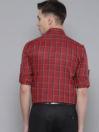 DENNISON Men Red Smart Slim Fit Checked Formal Shirt