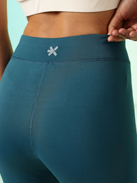 HRX by Hrithik Roshan Women Haptic Pulse Story Rapid Dry Training Tights
