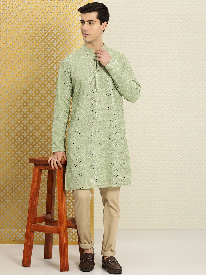 House of Pataudi Men Green Embellished Mirror Work Jashn Kurta
