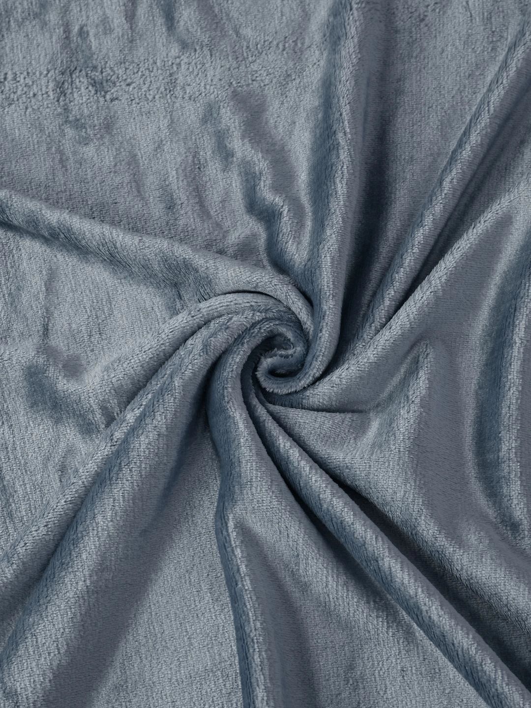 Moda Rapido X KLOTTHE Solid 300 TC Woolen King Bedsheet with 2 Pillow Covers-250X225 cm