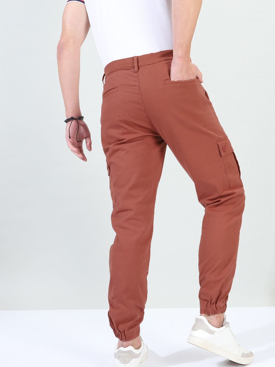The Indian Garage Co Men Rust Brown Solid Slim Fit Cargo Joggers