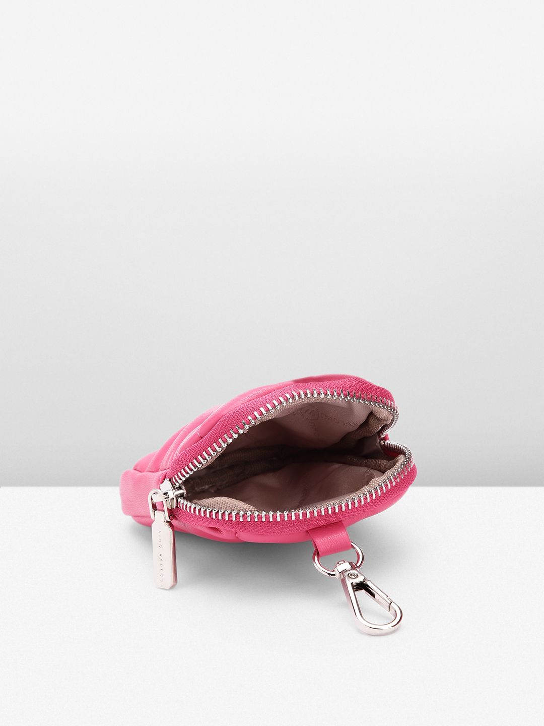 Lino Perros Fuchsia Structured Quilted Handheld Bag