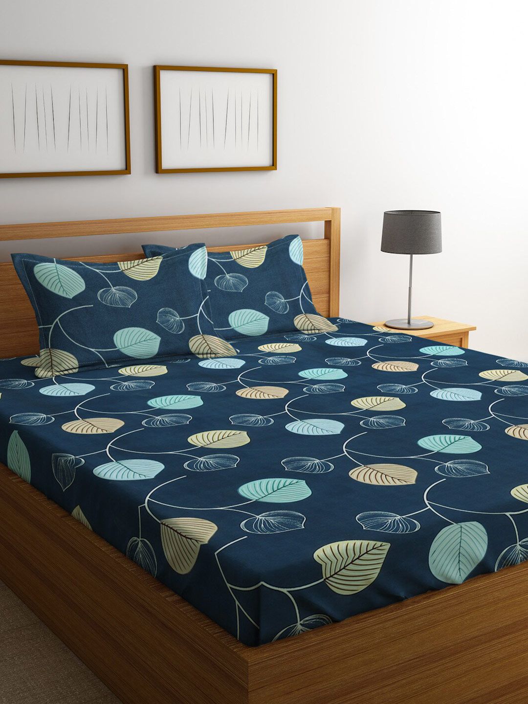 KLOTTHE Blue Floral 300 TC Cotton Blend Double Bedsheet Set
