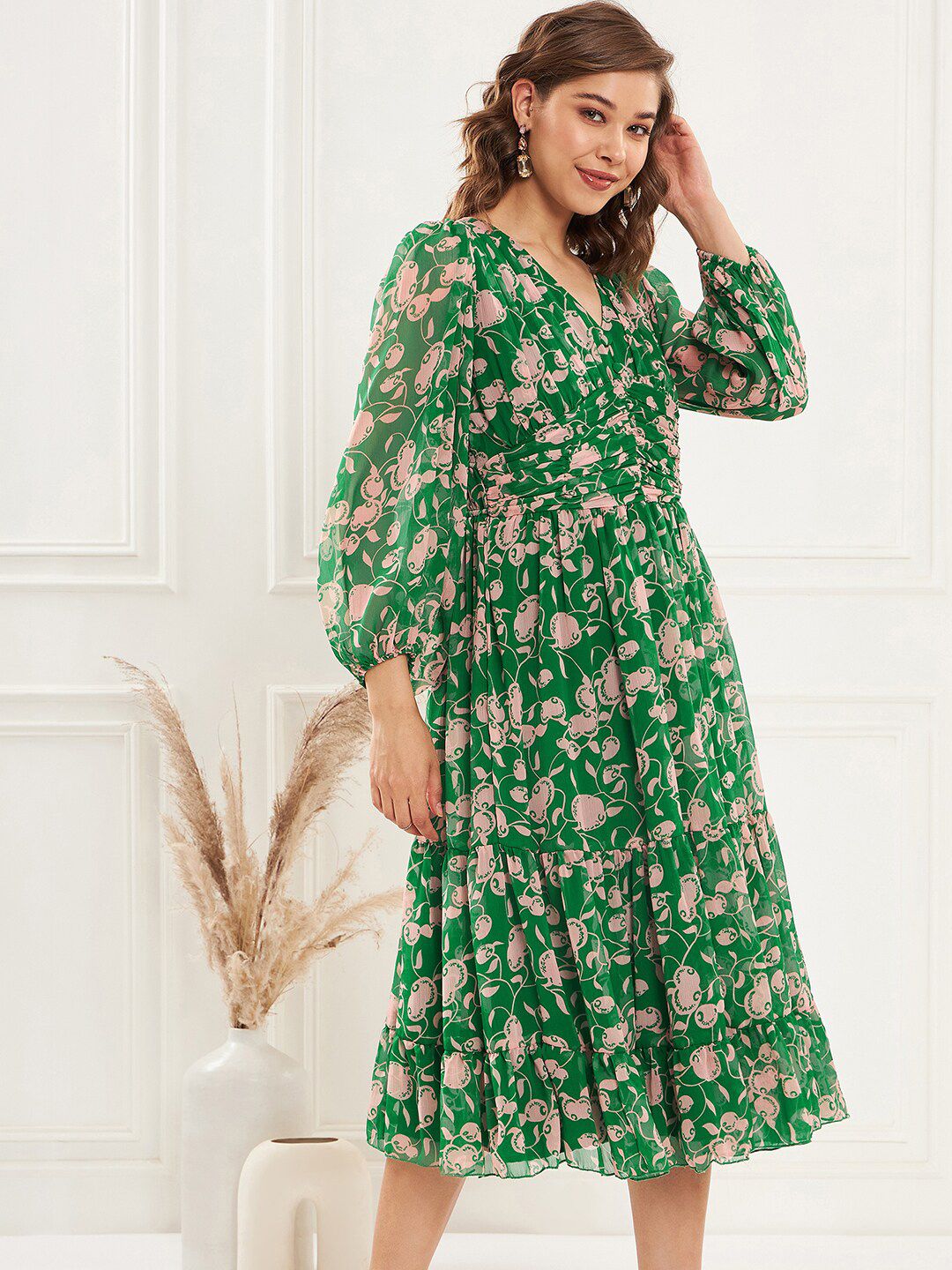 Antheaa Green Floral Printed V-Neck Puff Sleeve Pleated Tiered Fit & Flare Dress