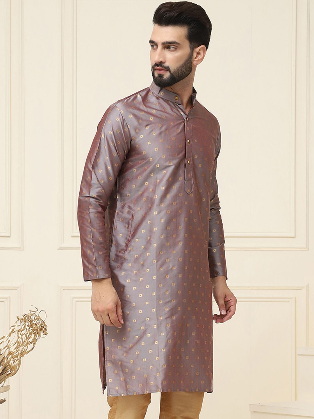 SOJANYA Ethnic Motifs Woven Design Mandarin Collar Kurta