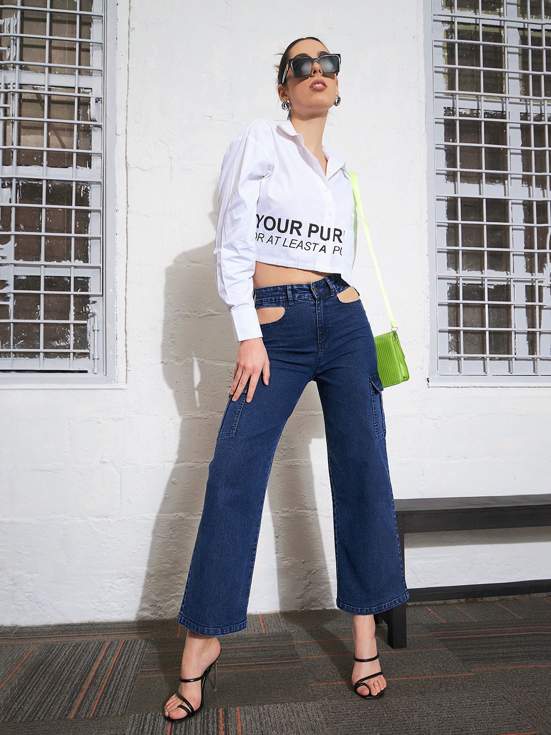 SASSAFRAS White Typography Printed Pure Cotton Crop Casual Shirt