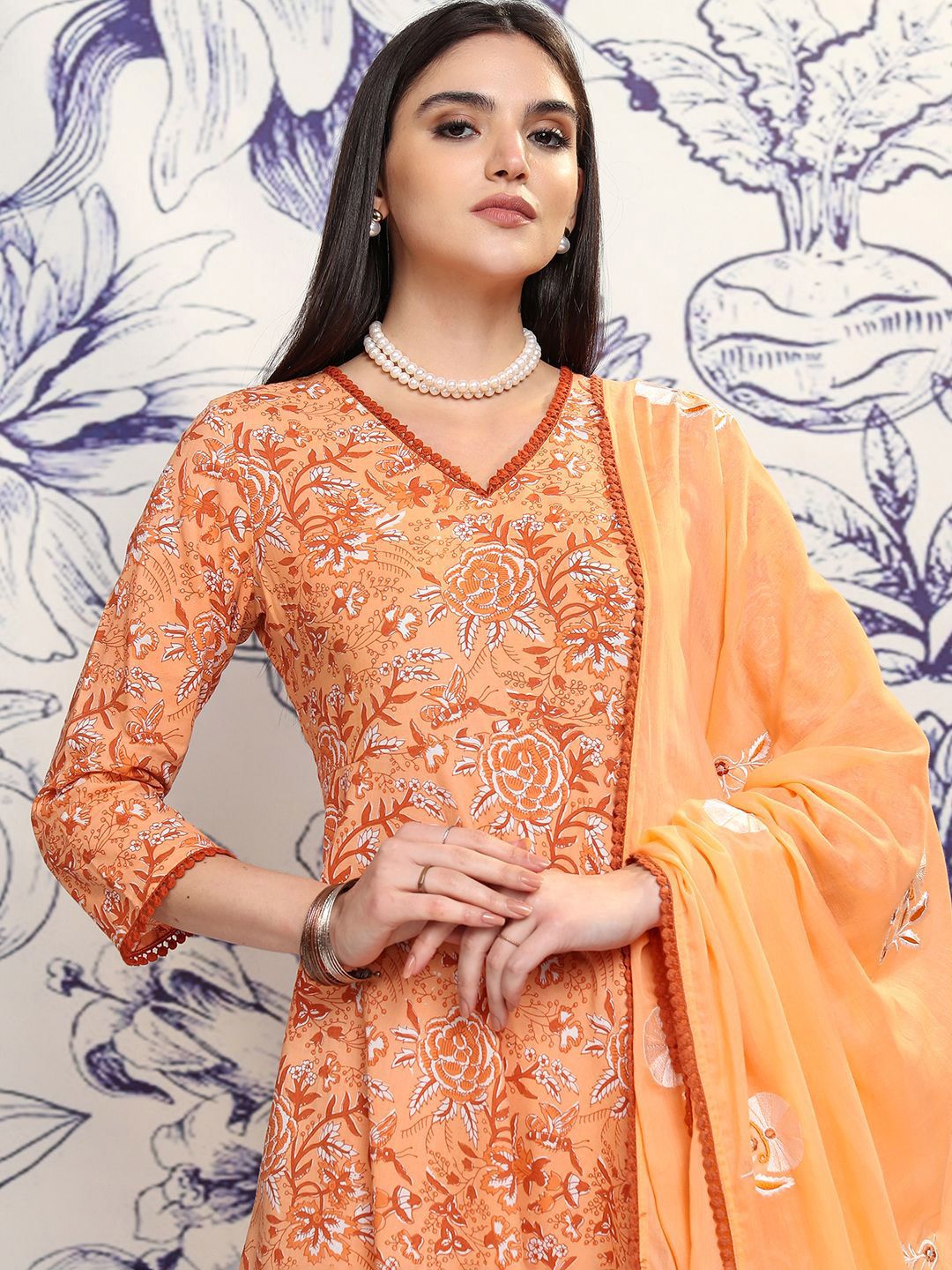 Vishudh Peach Floral Printed Regular Pure Cotton Kurta with Trousers & Dupatta