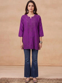 Rumah Wanita Chikankari Motif Etnik Bersulam Kurta Chikankari