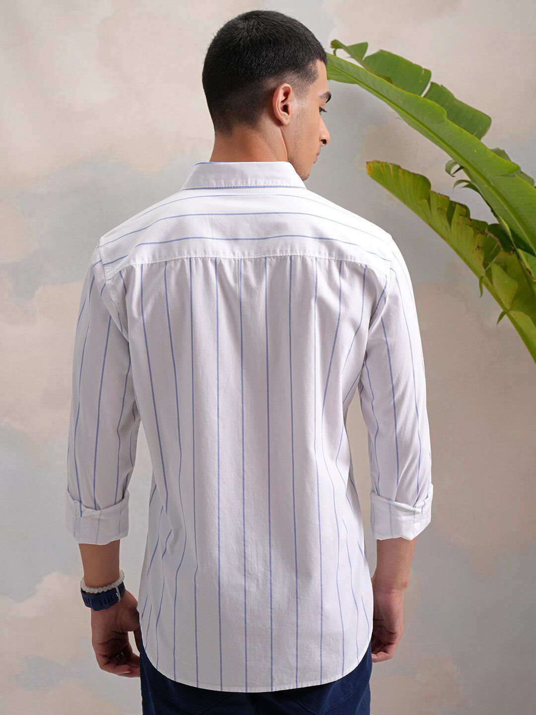 HIGHLANDER Classic White Slim Fit Vertical Striped Spread Collar Cotton Casual Shirt