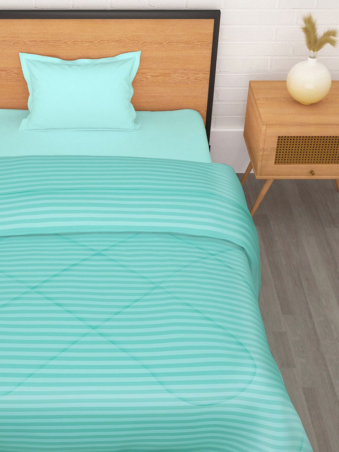 Story@home Blue Striped Ac Room Reversible Single Bed Comforter