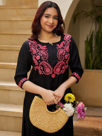 House of Chikankari Women Black Rayon Chikankari Embroidered Kurta Set