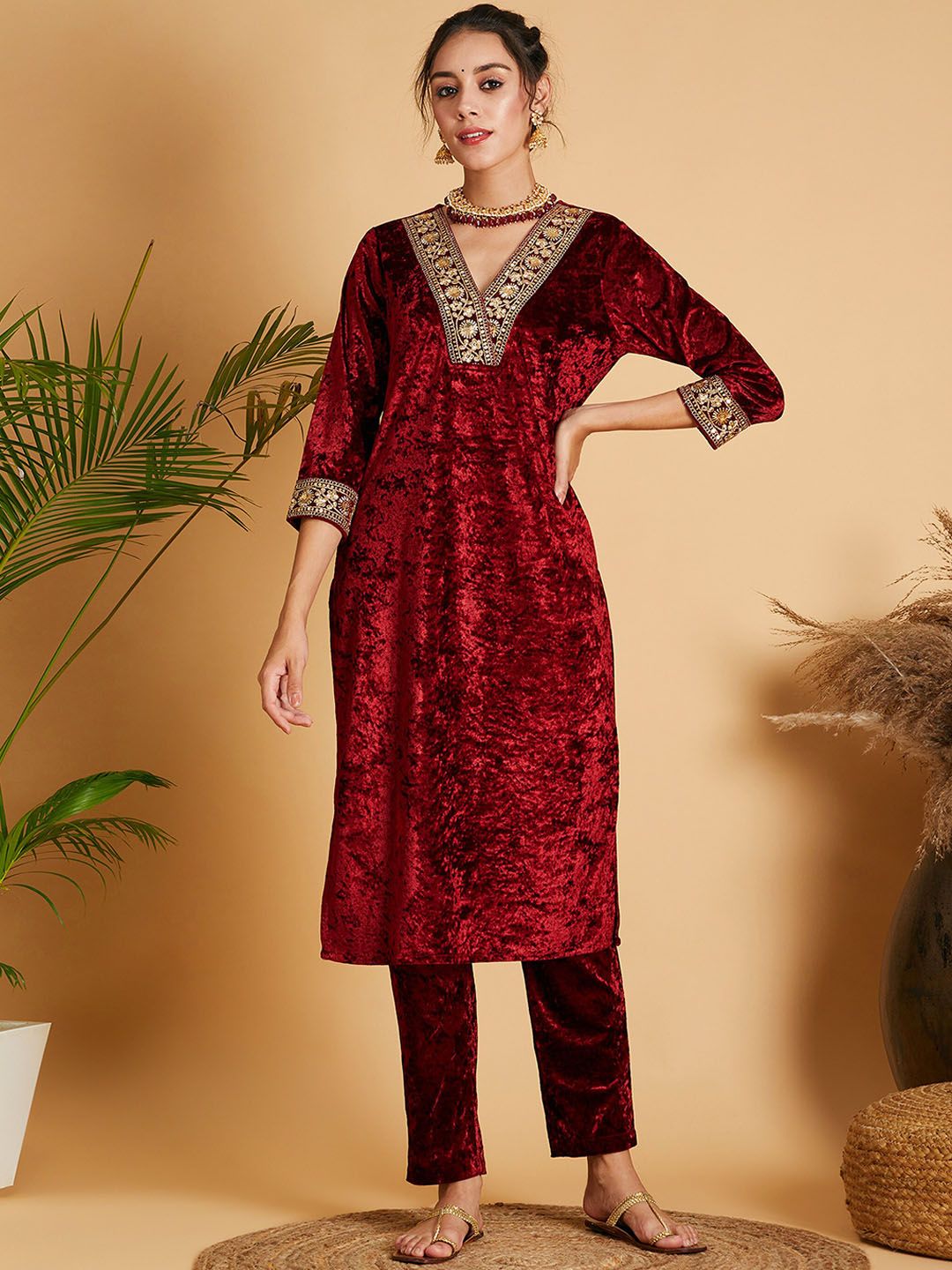 Shae by SASSAFRAS Maroon Floral Yoke Design Sequinned Velvet Straight Kurta