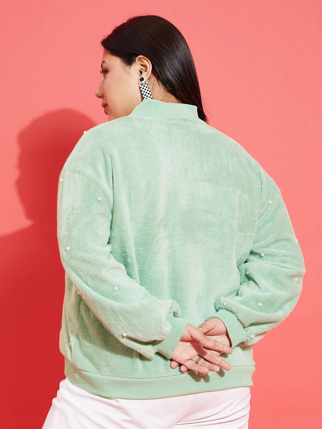 SASSAFRAS Curve Plus Size Embellished Sweatshirt