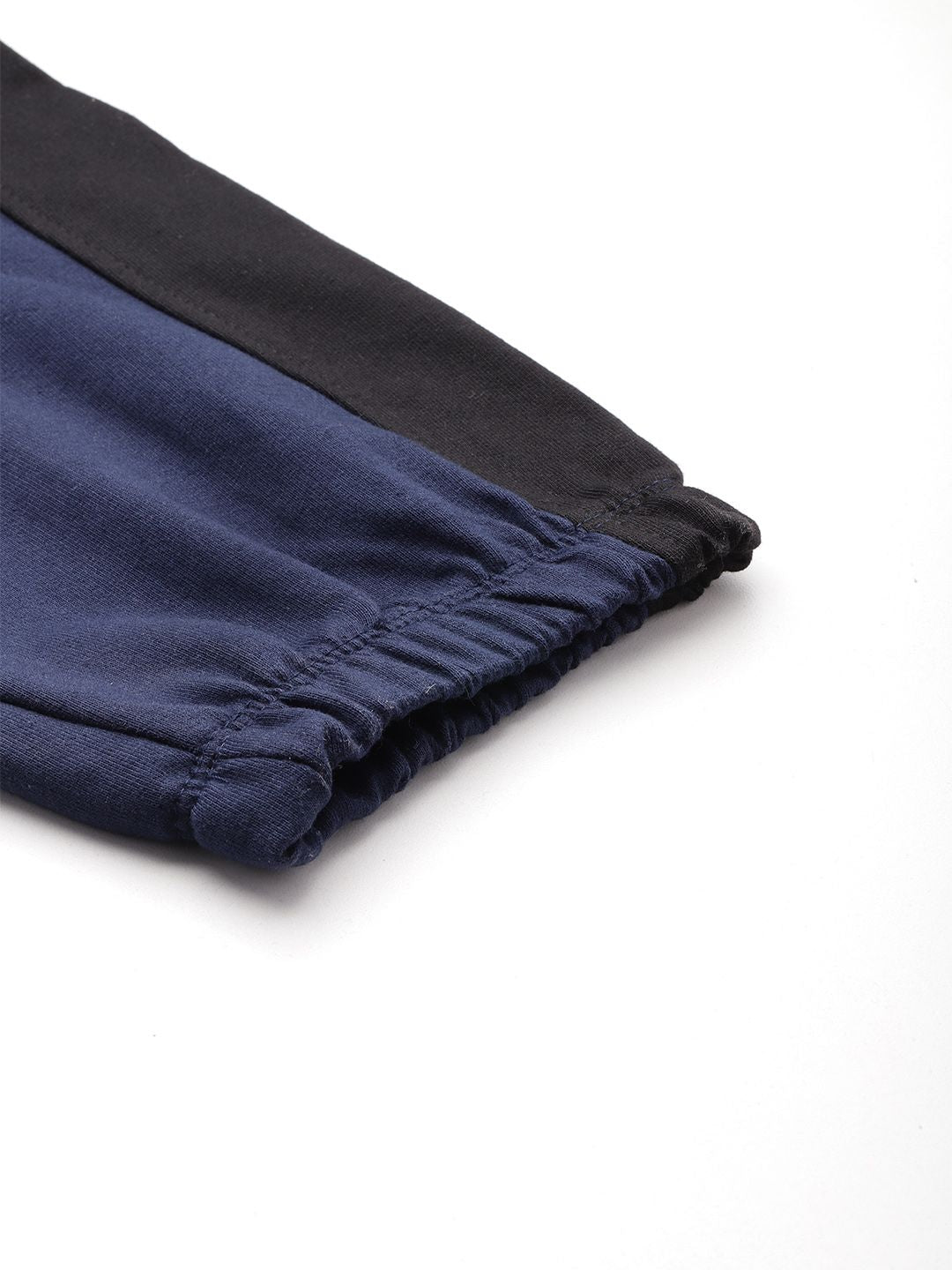 HRX by Hrithik Roshan Men Lifestyle Cargo Style Joggers