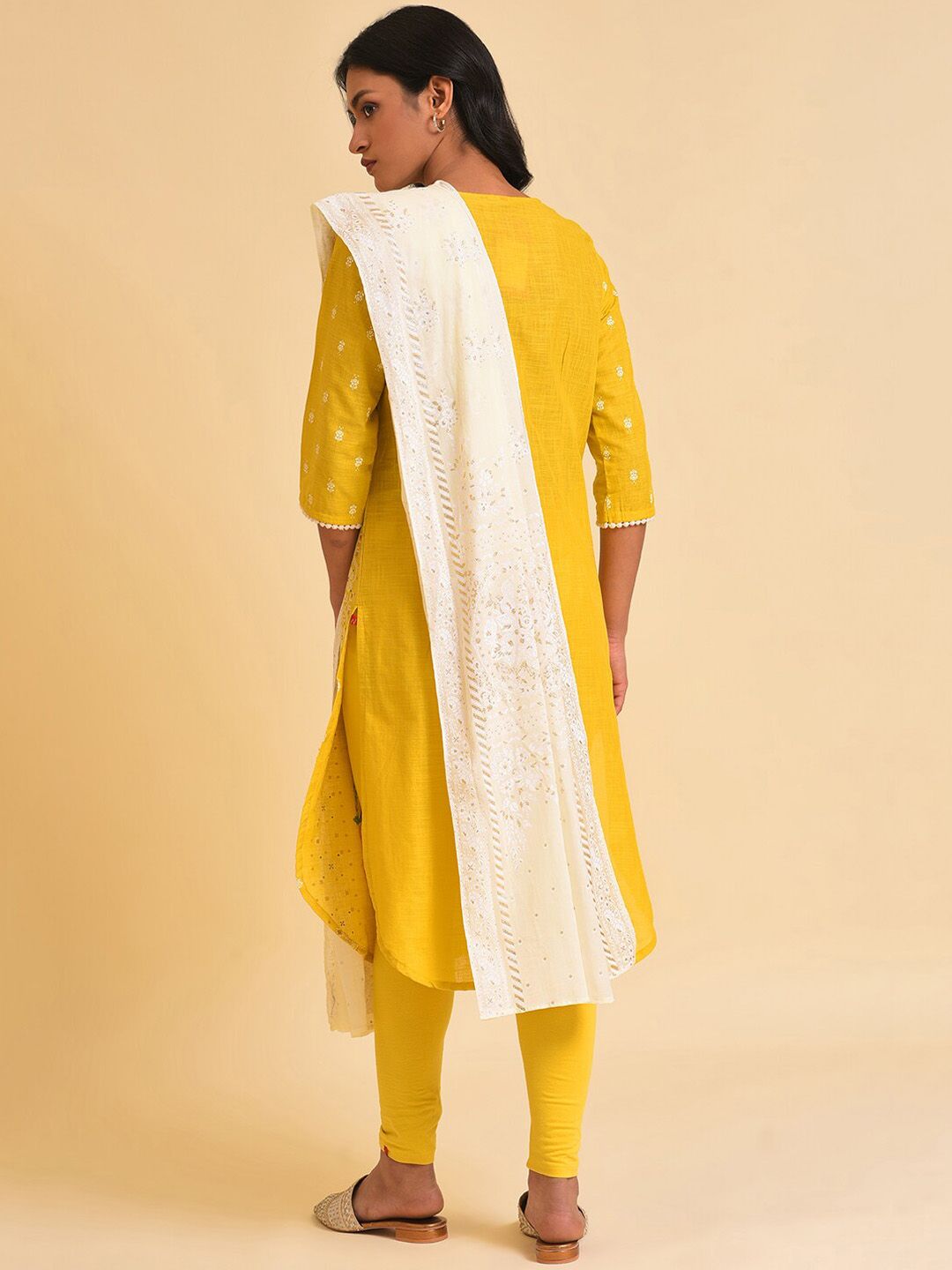 W Mustard Yellow & White Floral Printed Pure Cotton Kurta With Leggings & Dupatta