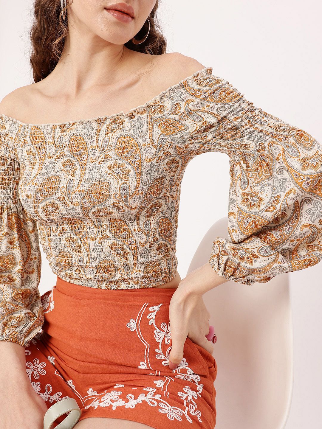 DressBerry Coachella Core Smocked Paisley Printed Off-Shoulder Fitted Crop Top