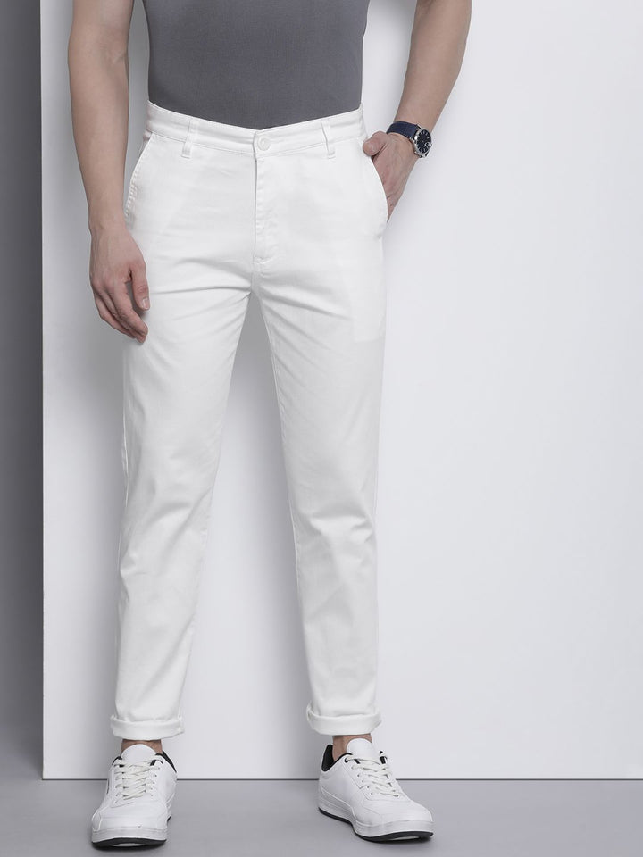 The Indian Garage Co Men Solid Slim Fit Chinos Trousers