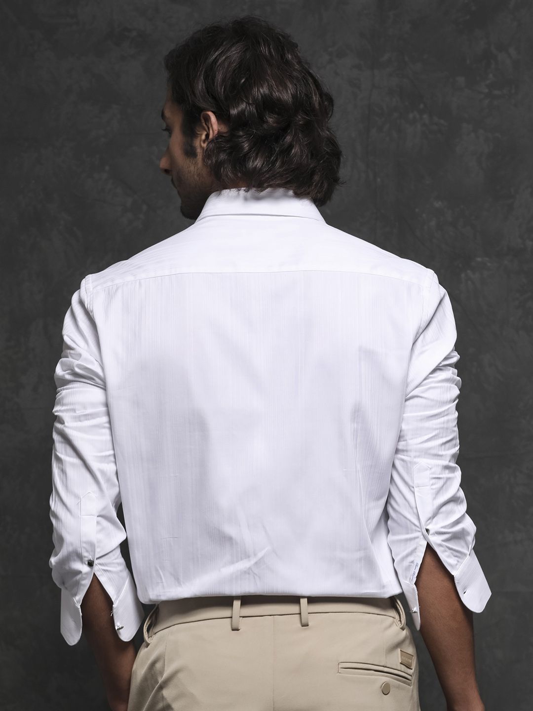 RARE RABBIT Men Cesco Striped Spread Collar Slim Fit Shirt