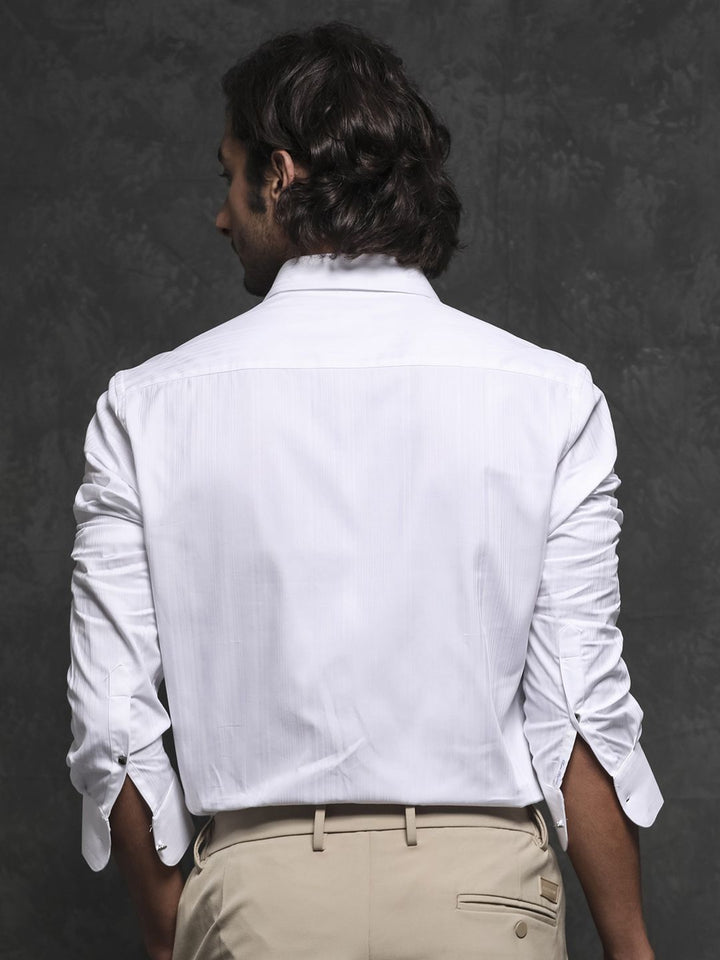 RARE RABBIT Men Cesco Striped Spread Collar Slim Fit Shirt