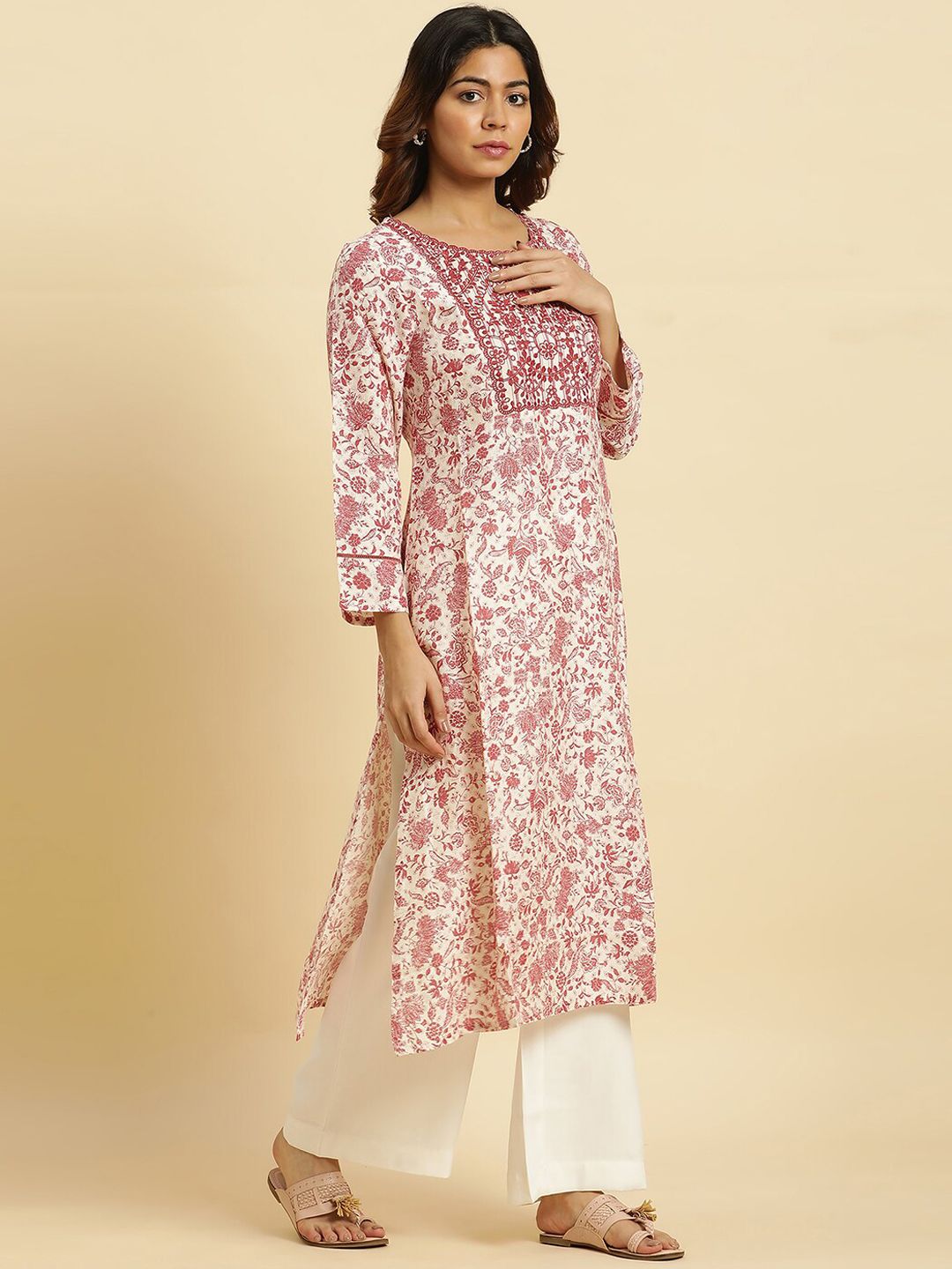 W Floral Embroidered Round Neck Kurta