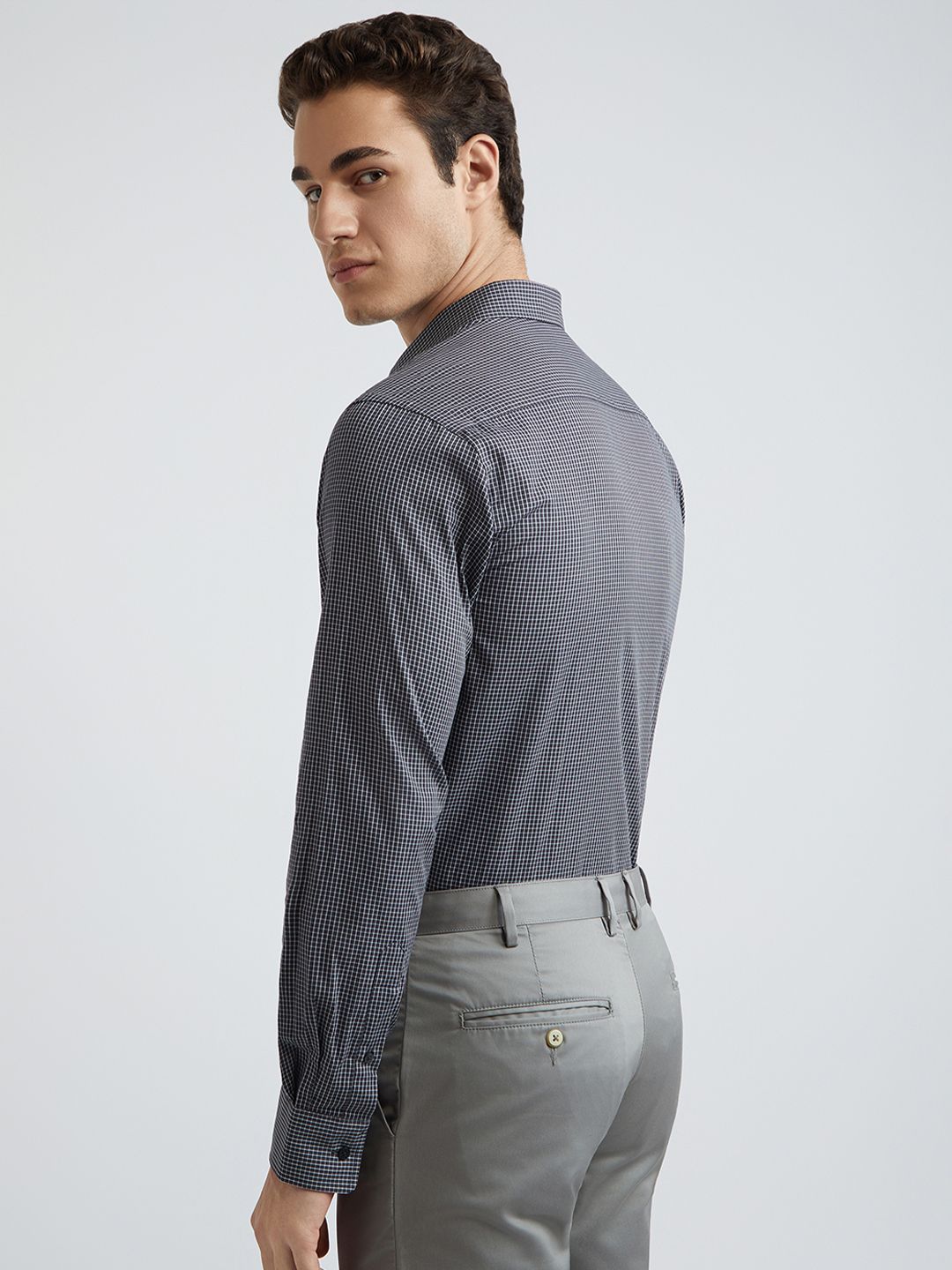 Park Avenue Pure Cotton Slim Fit Micro Checked Formal Shirt
