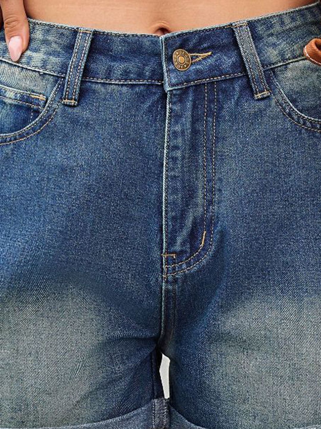 DressBerry Women Washed Slim Fit Denim Denim Shorts Technology
