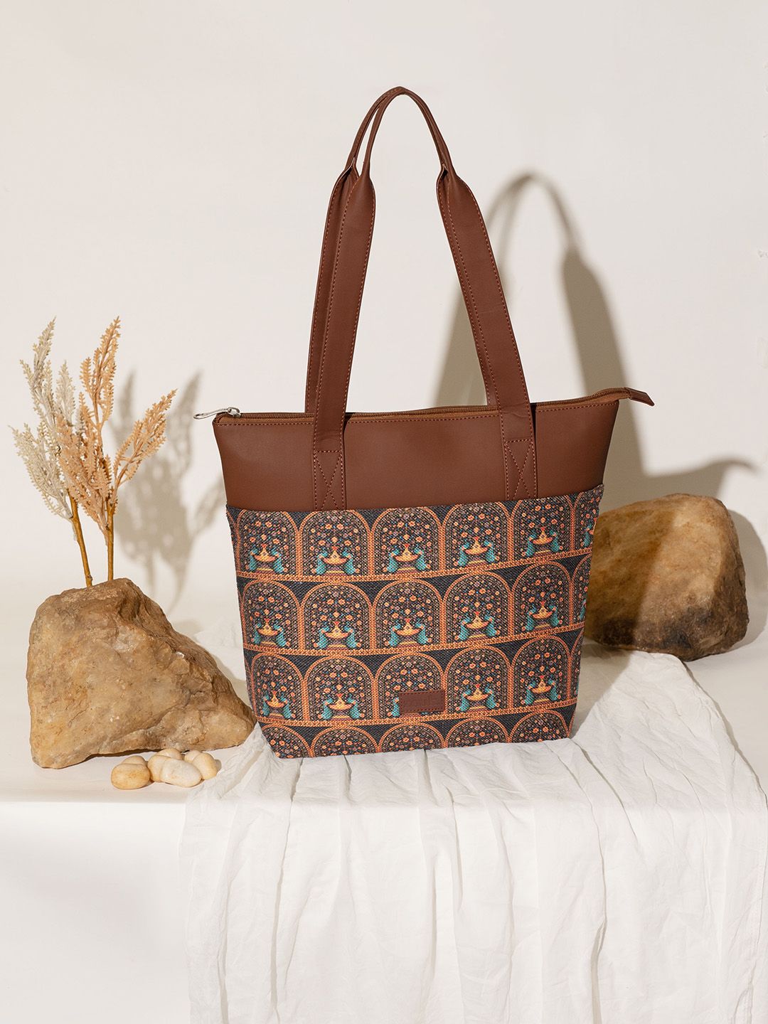 ZOUK Ethnic Motifs Printed Shopper Tote Bag
