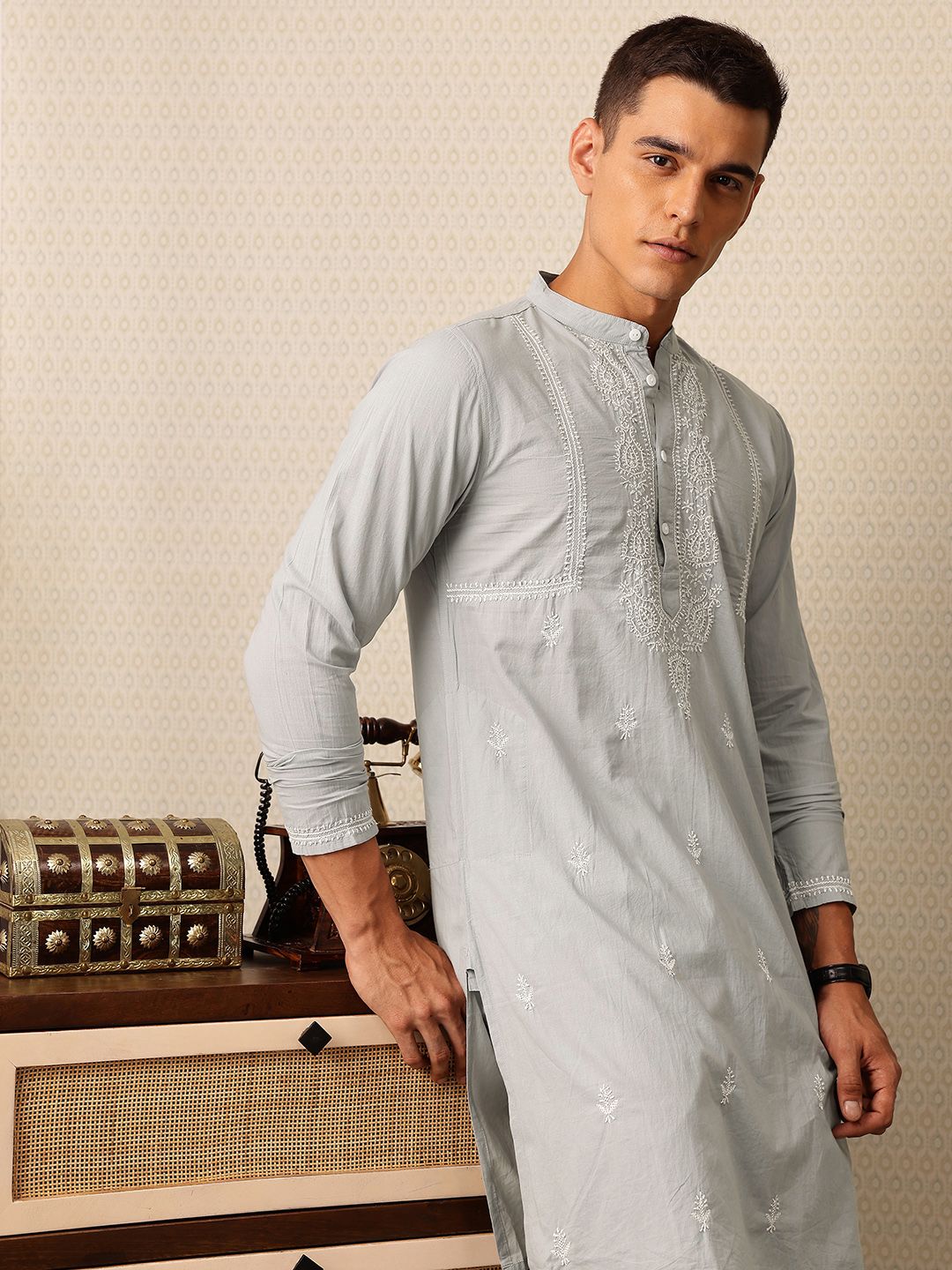 House of Pataudi Embroidered Band Collar Thread Work Pure Cotton Jashn Kurta with Trousers