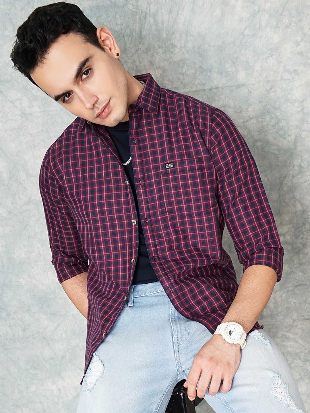 The Indian Garage Co Men Maroon & Navy Regular Fit Checked Casual Shirt