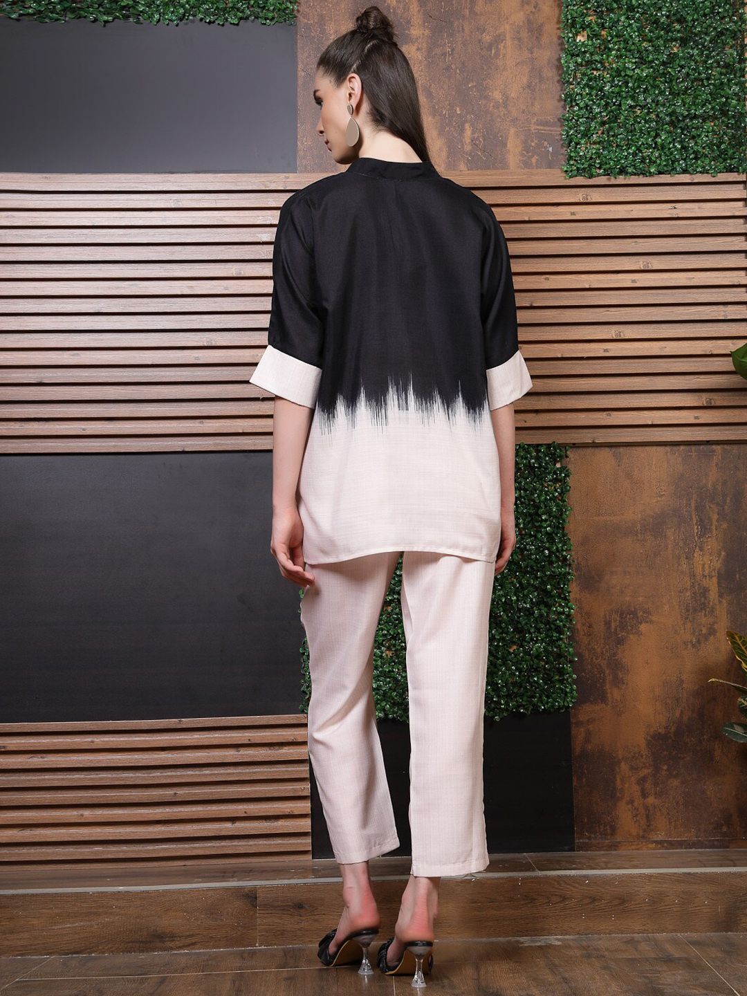 Athena Black Colourblocked Mandarin Collar Linen Top With Trousers