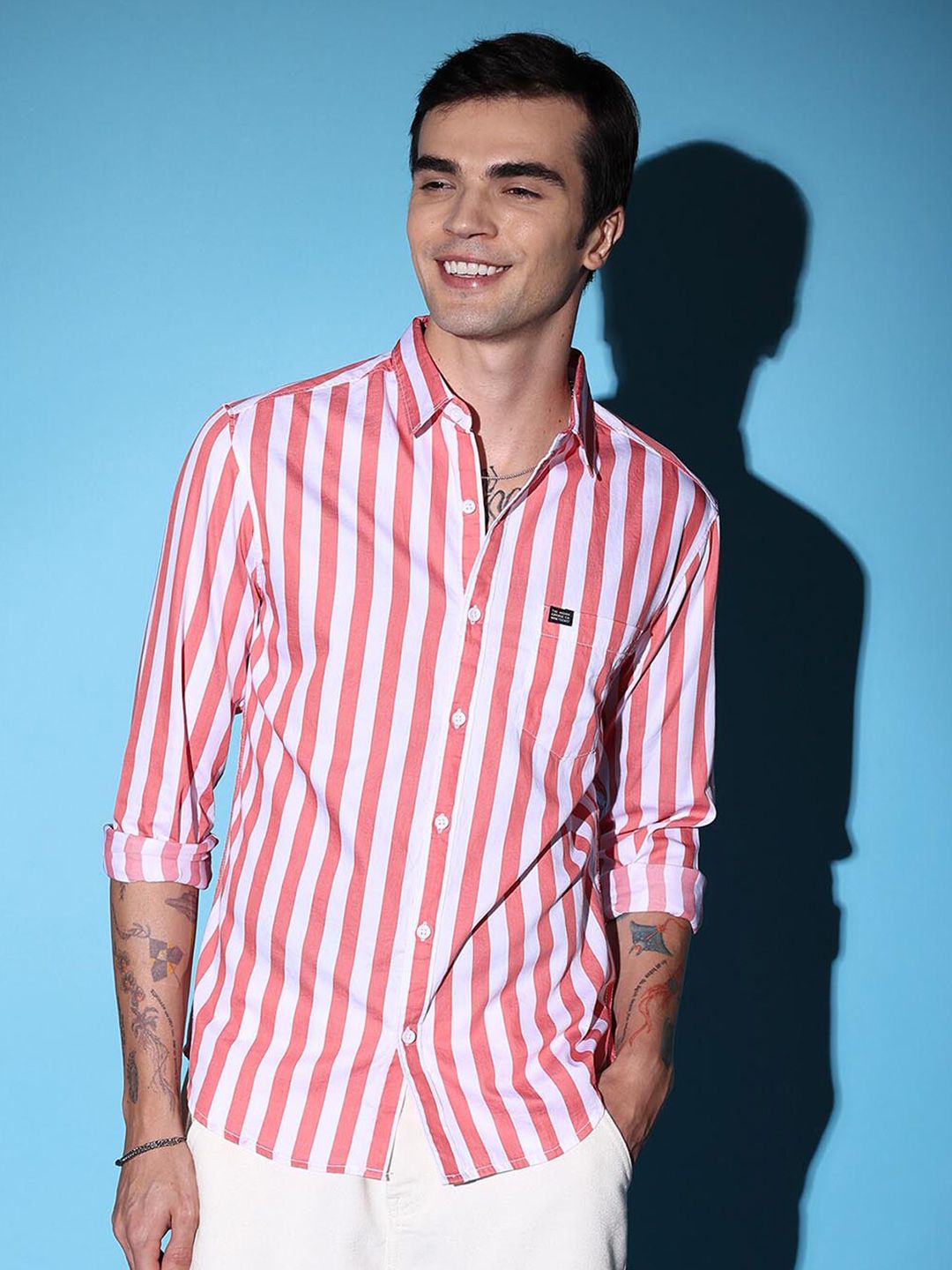 The Indian Garage Co Pink Slim Fit Vertical Striped Spread Collar Cotton Casual Shirt
