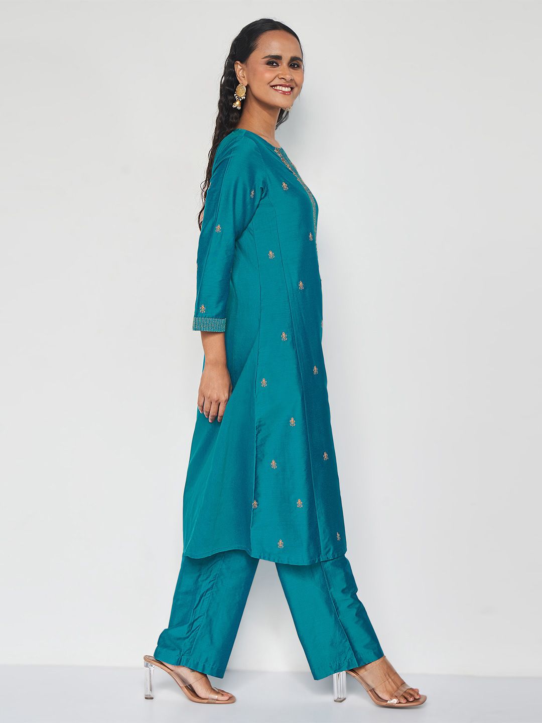 Global Desi Floral Embroidered Thread Work Detail A-Line Kurta with Trousers