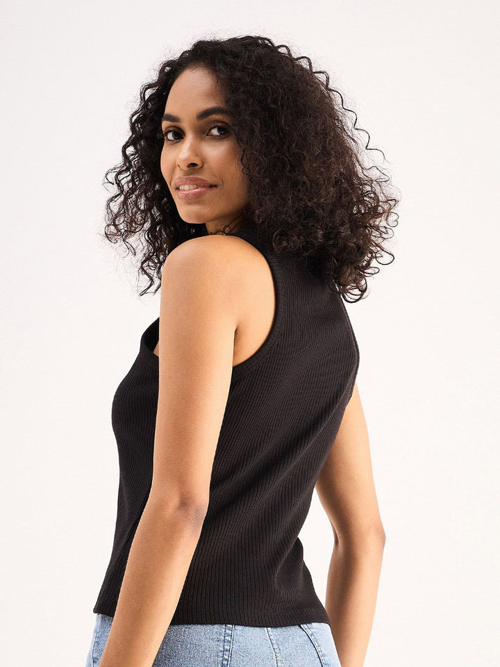 SASSAFRAS BASICS Round Neck Ribbed Cotton Top