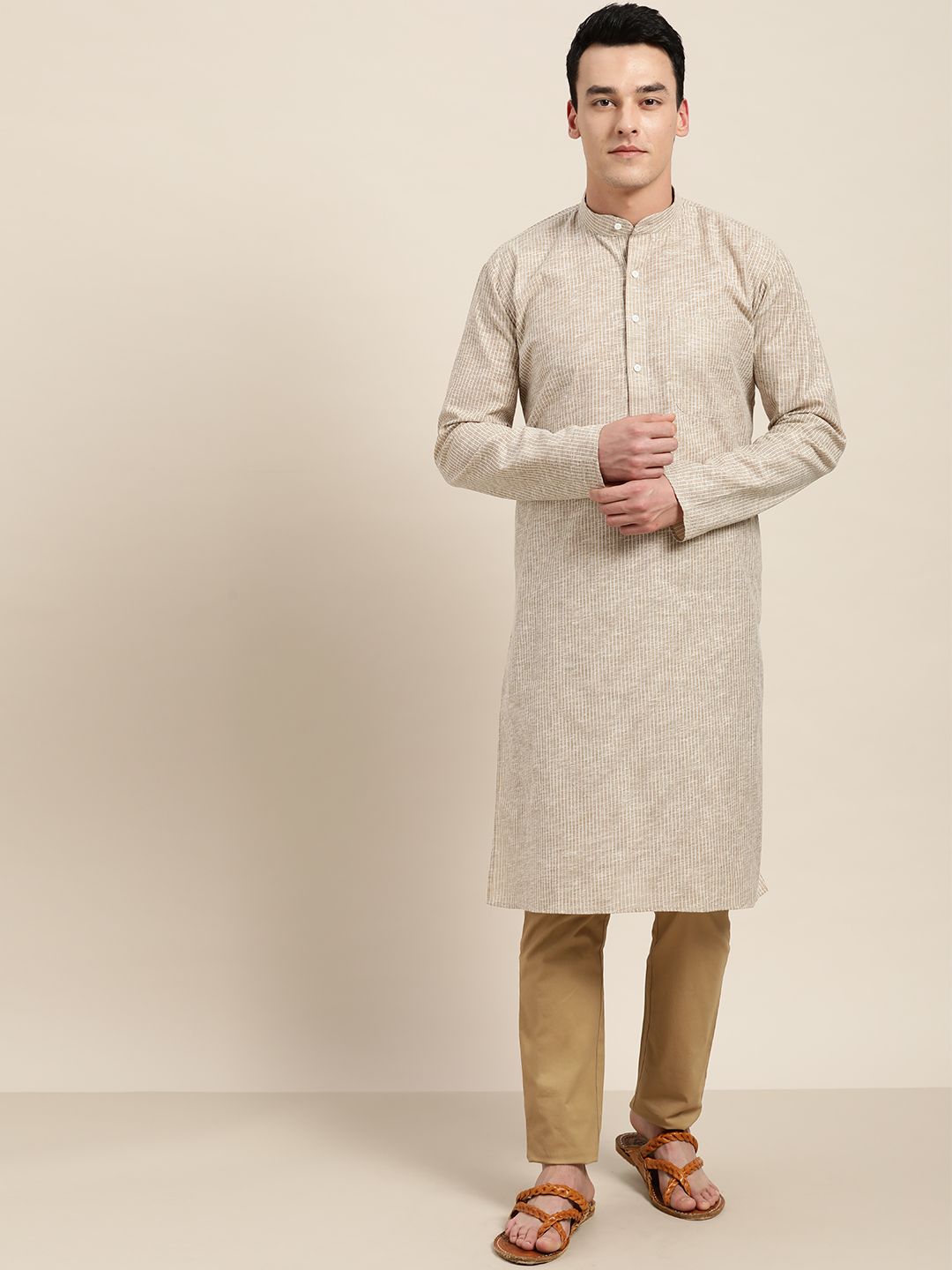 SOJANYA Men Beige & White Striped Straight Kurta