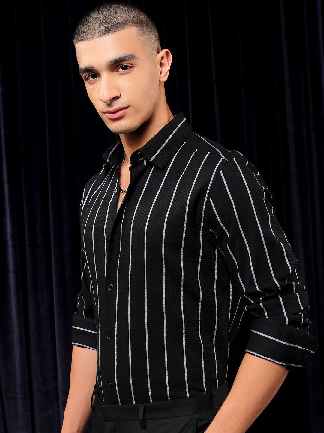 HIGHLANDER Men Dobby Textured Striped Casual Shirt