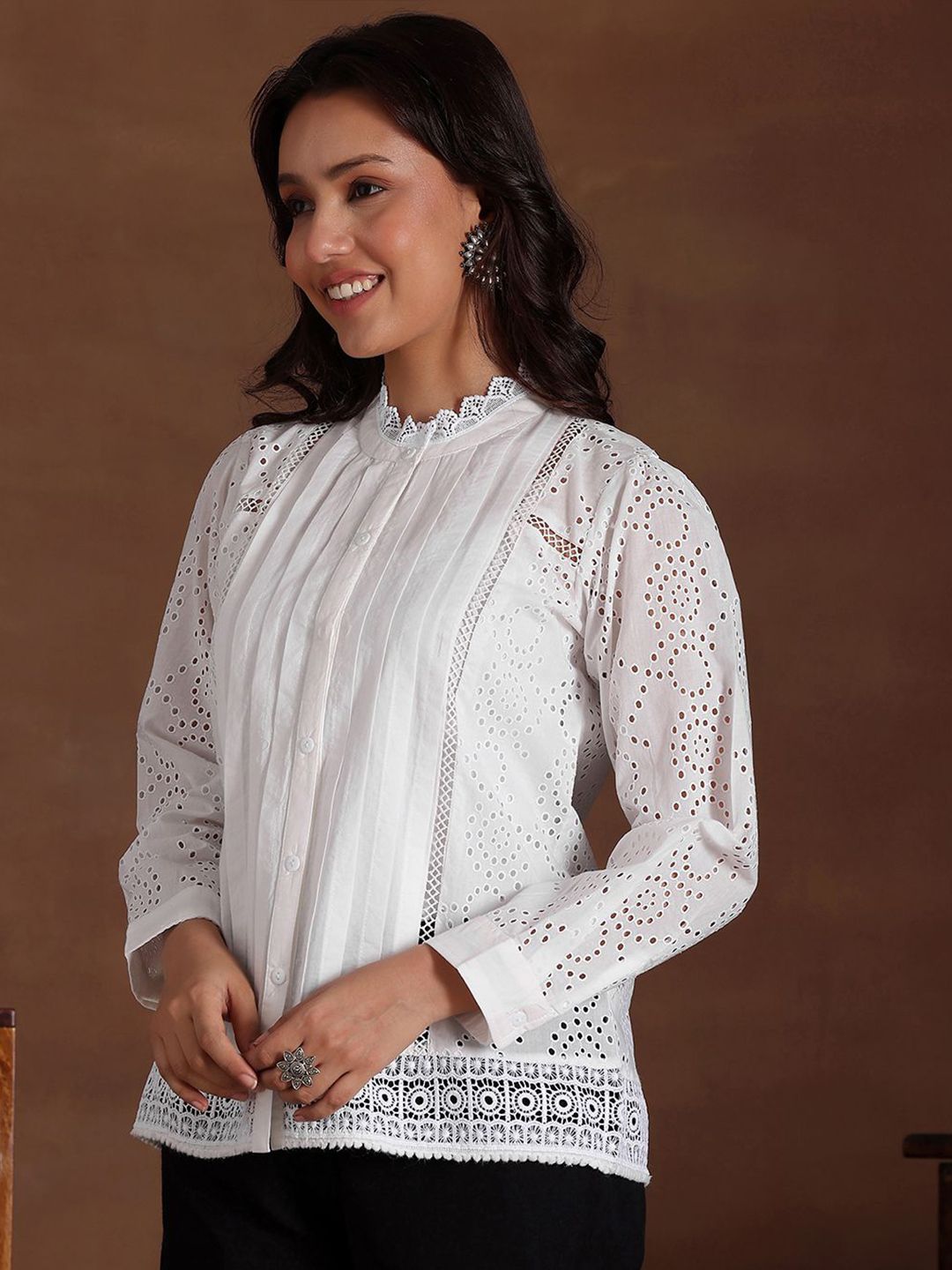Libas Geometric Schiffli Top