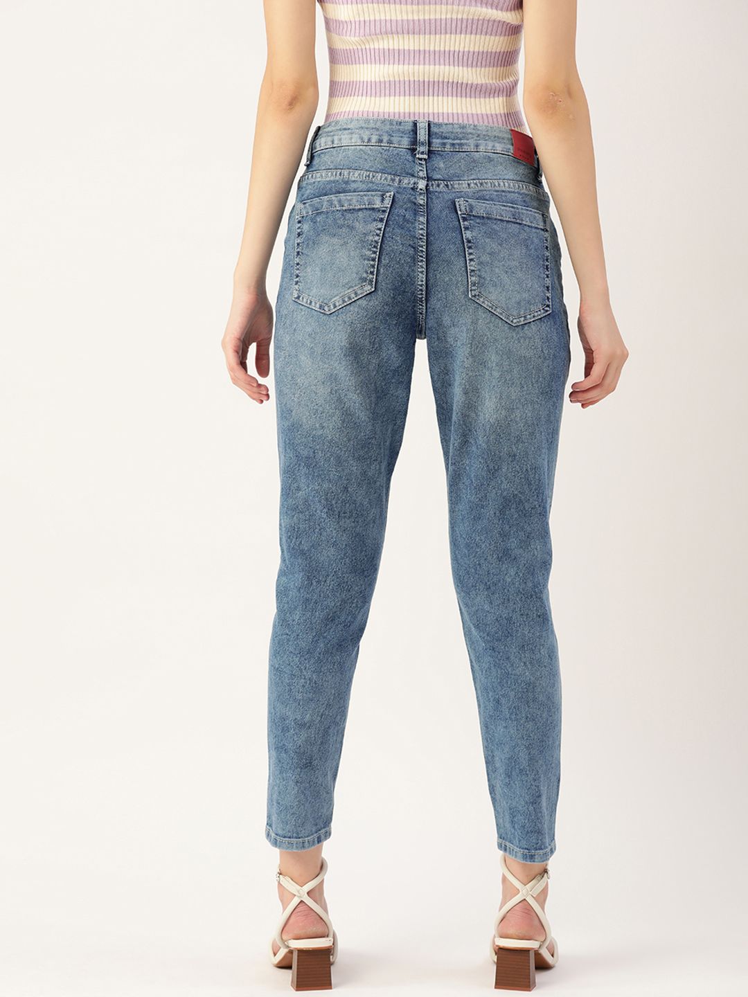 DressBerry Women Blue Light Fade Stretchable Jeans