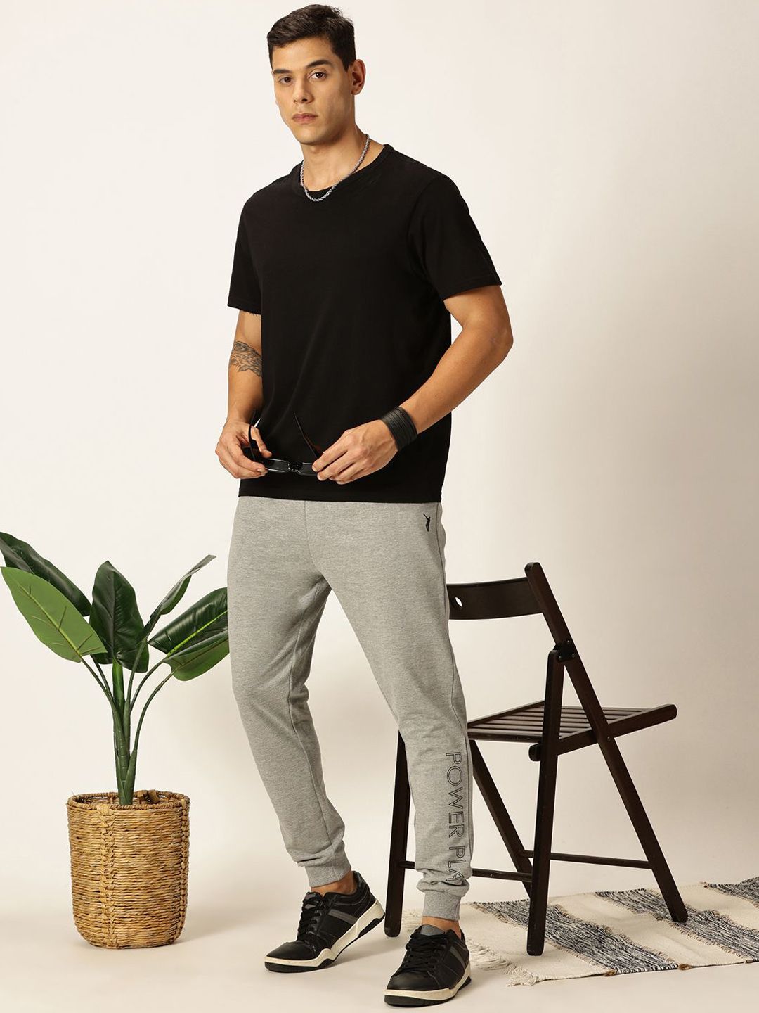 Thomas Scott Men Slim Fit Mid-Rise Joggers
