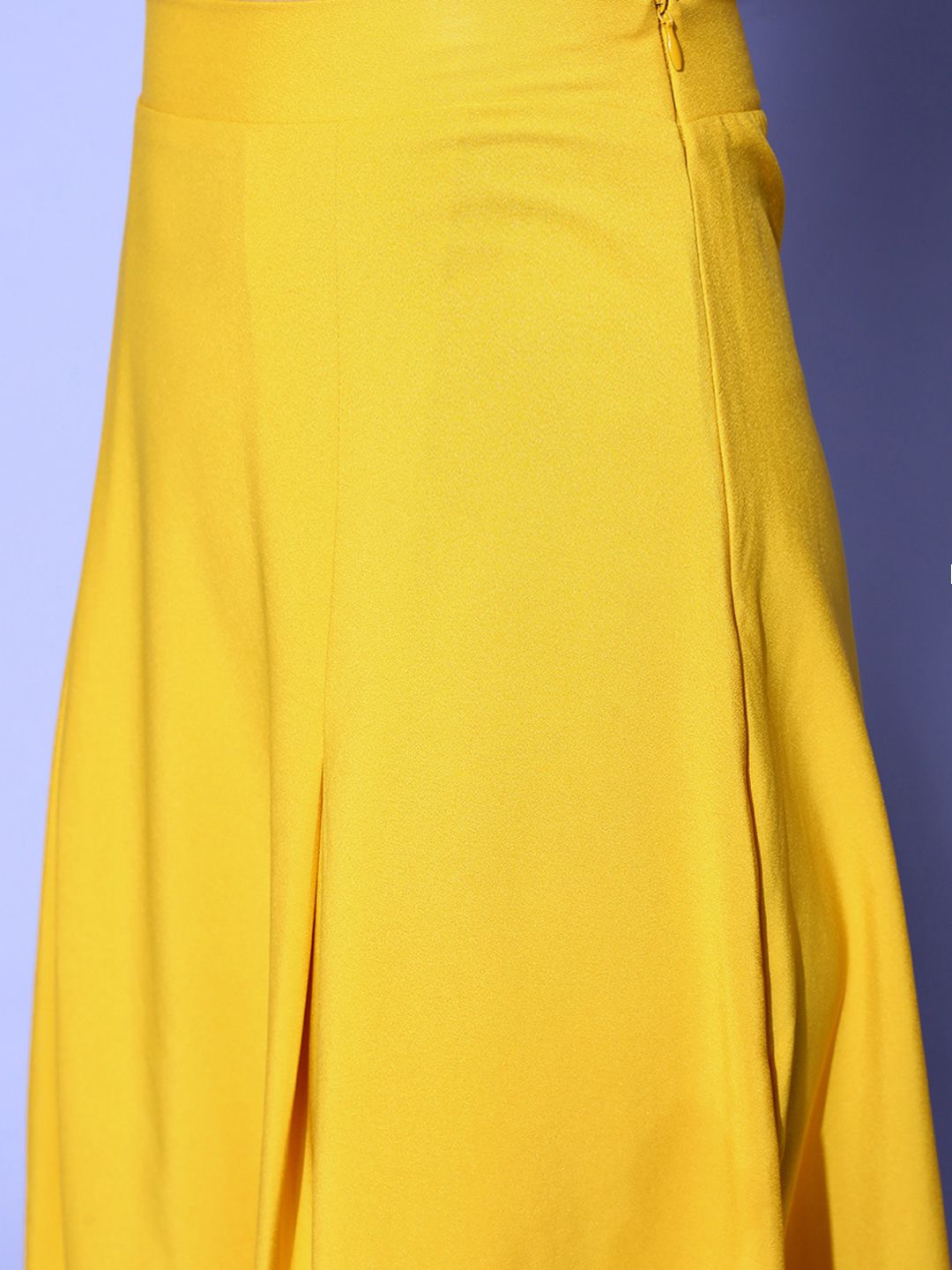 Berrylush Women Mustard Solid Top with Skirt