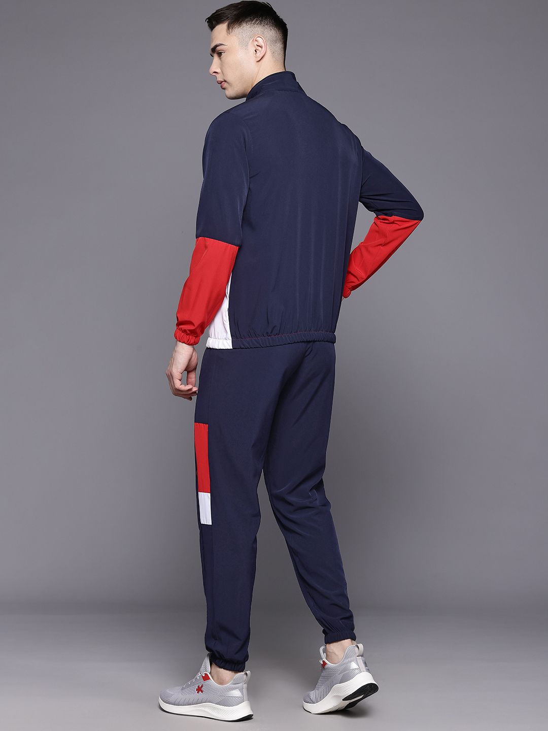 HRX by Hrithik Roshan Men Rapid-Dry Colourblocked Lifestyle Tracksuit
