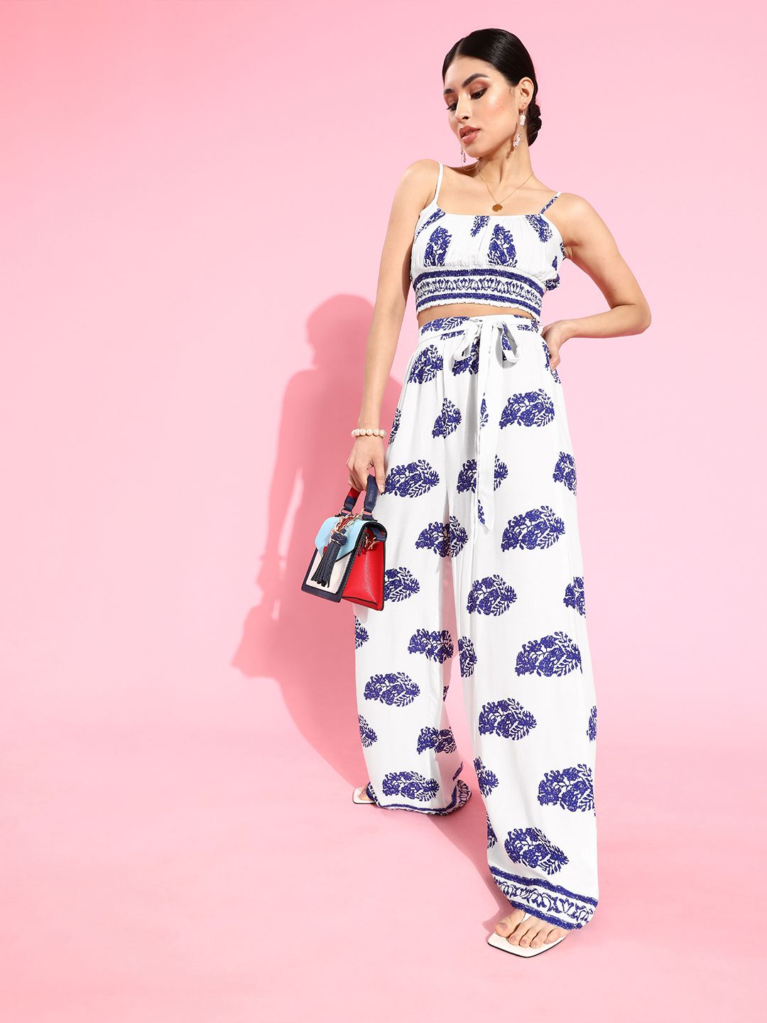 Berrylush Women Classic White Printed Co-ords Jumpsuit