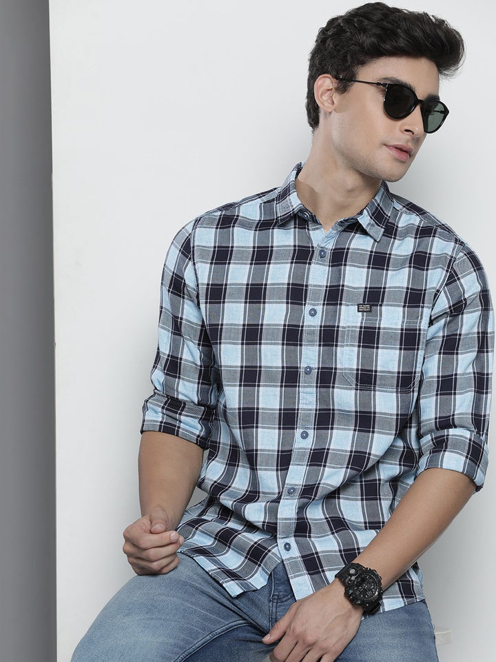 Kapas Biru Garage CO Garage India memeriksa baju kasual